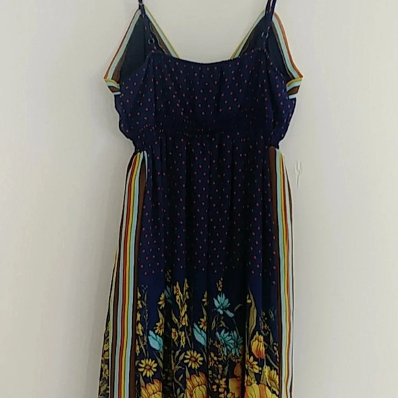 Forever 21 Summer Dress - Picture 6 of 6